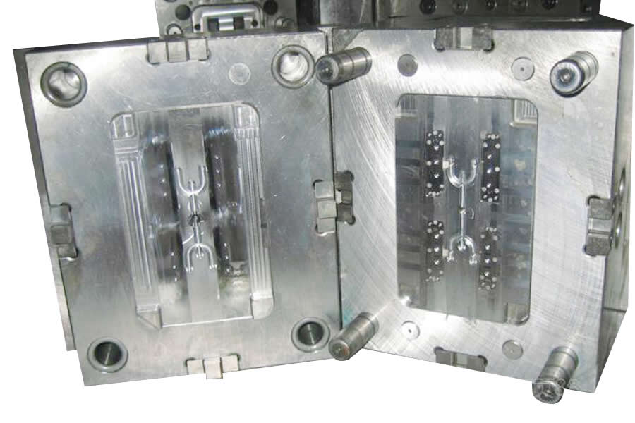 Automotive parts mold